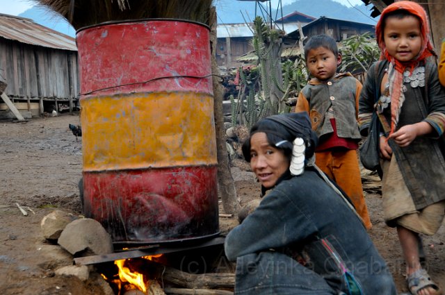 51 - Akha tribe.jpg